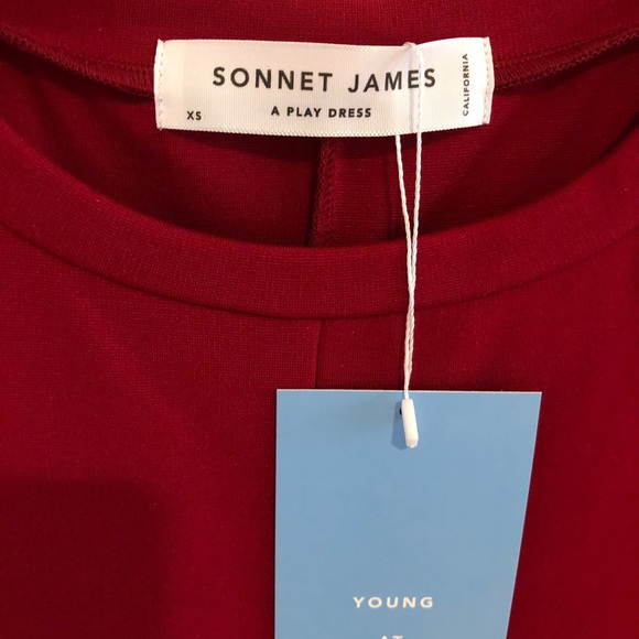 ❤️BNWT- SONNET JAMES WINNIE XS in scarlet❤️ - Picture 3 of 4